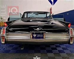 Cadillac DeVille